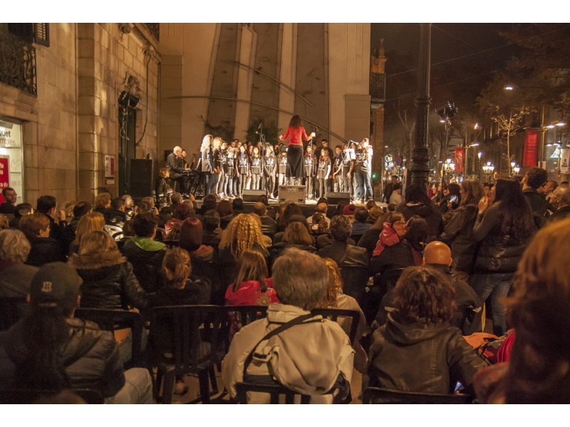 Nadal a La Rambla. Concert de Nadal i xocolatada popular