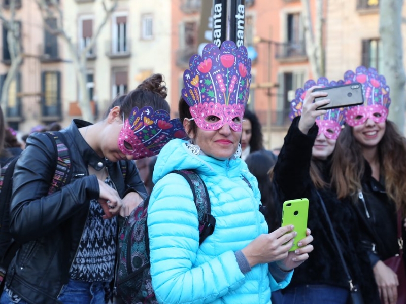 Un 'Arribo' espectacular, obre el Carnaval de Barcelona a La Rambla (3)