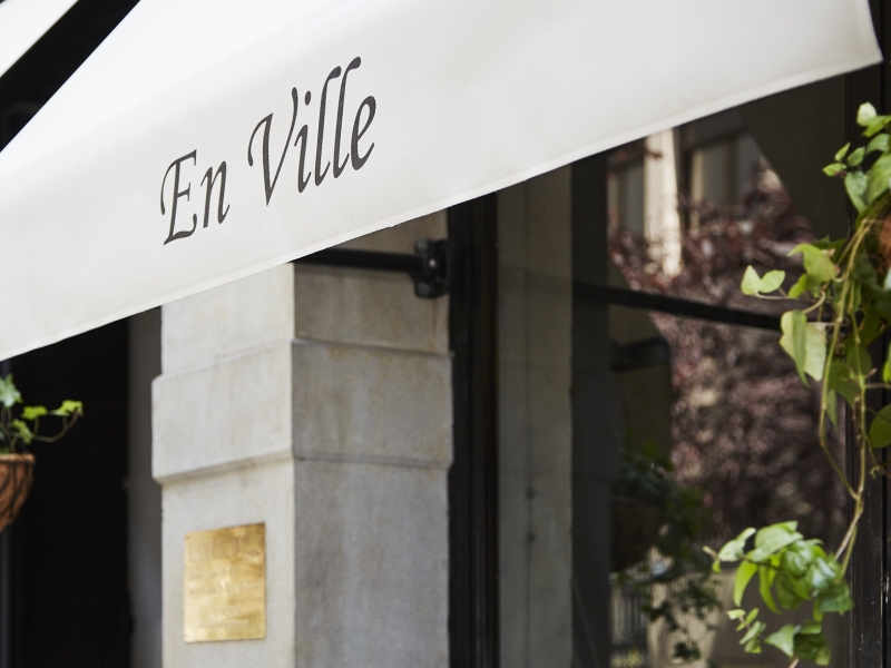 Restaurant En Ville (2)