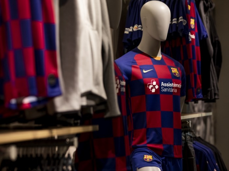 La Barça Store Canaletes s'associa a Amics de La Rambla com a Empresa Patrocinadora  (8)
