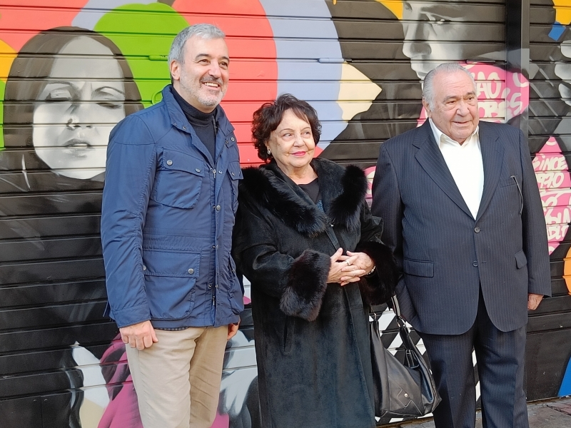 El Tablao Flamenco Cordobés inaugura un mural de l'artista Fert dedicat als seus fundadors (5)