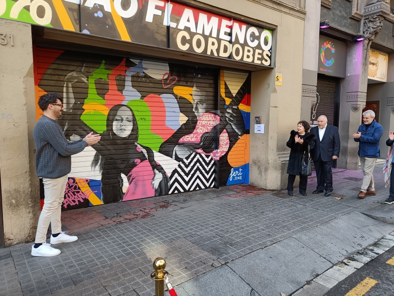 El Tablao Flamenco Cordobés inaugura un mural de l'artista Fert dedicat als seus fundadors (9)
