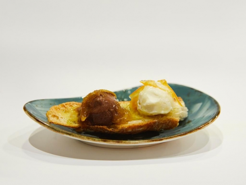 Casa Sanzano reinventa l'aperitiu amb les seves tapes amb gelat (2)