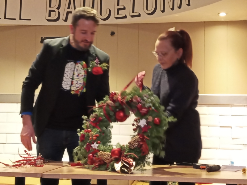 El restaurant Moka acull els tallers 'Per Nadal decora amb flors de La Rambla' (3)