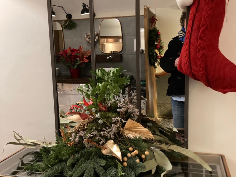 El restaurant Moka acull els tallers 'Per Nadal decora amb flors de La Rambla' (12)