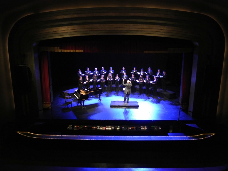 Èxit del concert del Cor de Cambra del Palau organitzat per Amics de La Rambla al Teatre Principal