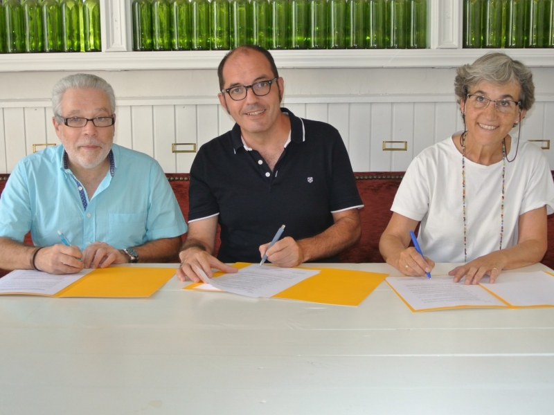 Amics de La Rambla, el Gremi de Floristes i l’Escola de Disseny Floral i Paisatgisme signen un conveni de col·laboració