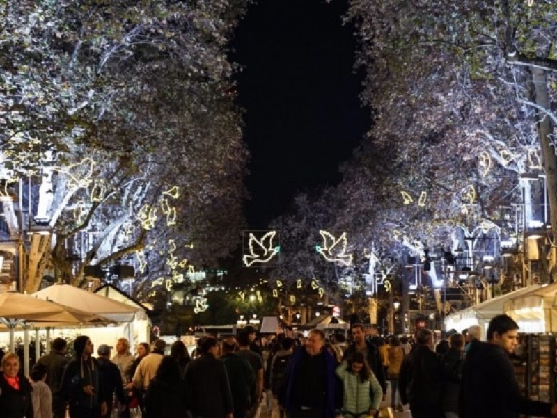 Barcelona encén el Nadal a La Rambla